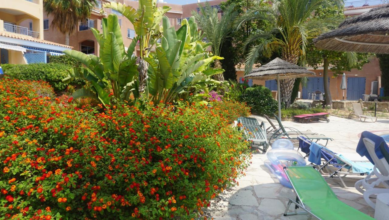 Limnaria Gardens Paphos, Near Beach Buitenkant foto